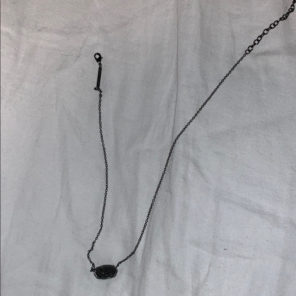 Lightly worn Kendra Scott black rock necklace